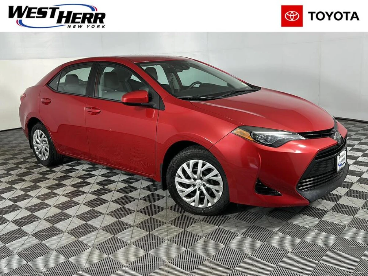 Pre-Owned 2018 Toyota Corolla LE