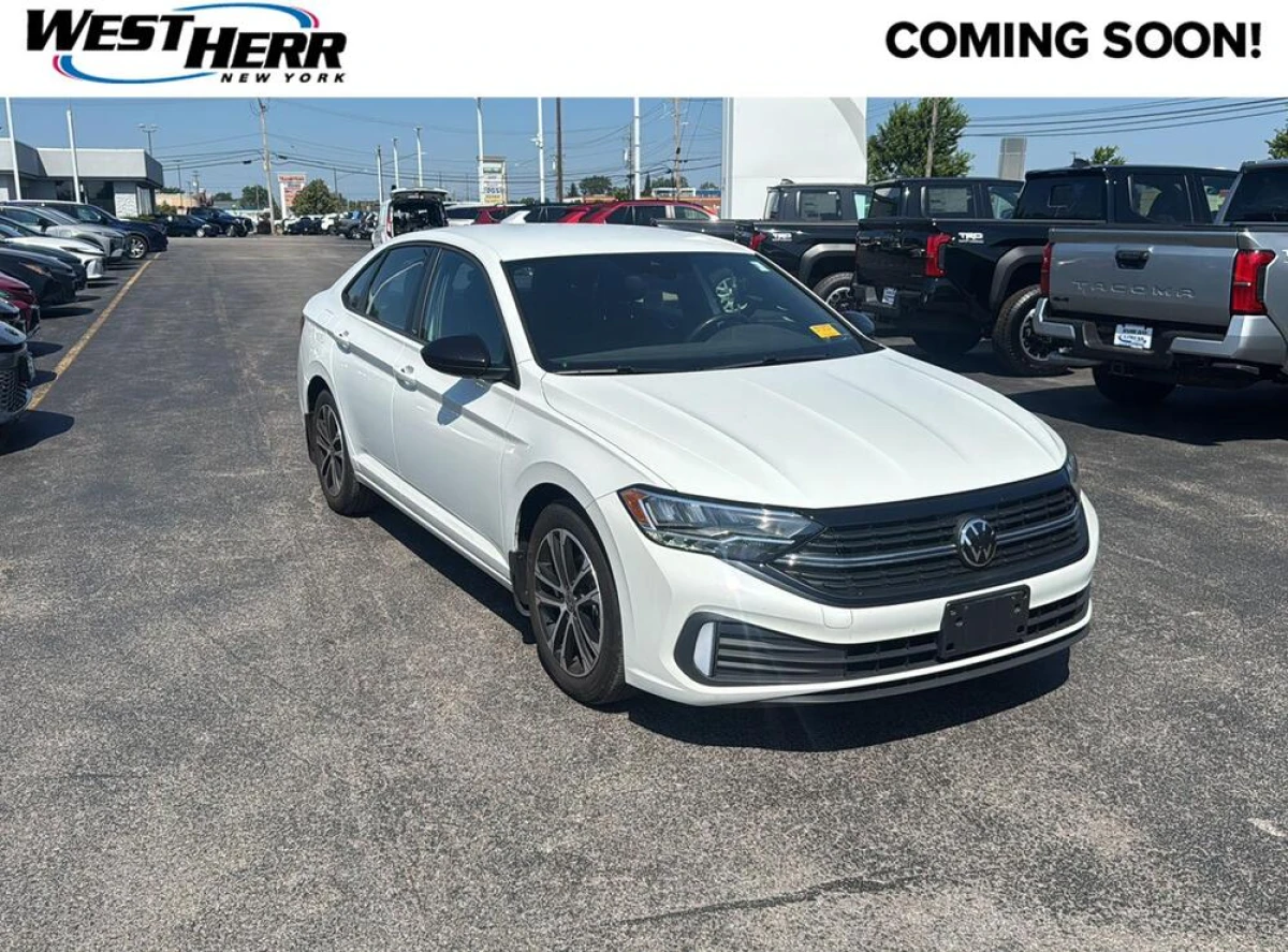 Pre-Owned 2024 Volkswagen Jetta Sport