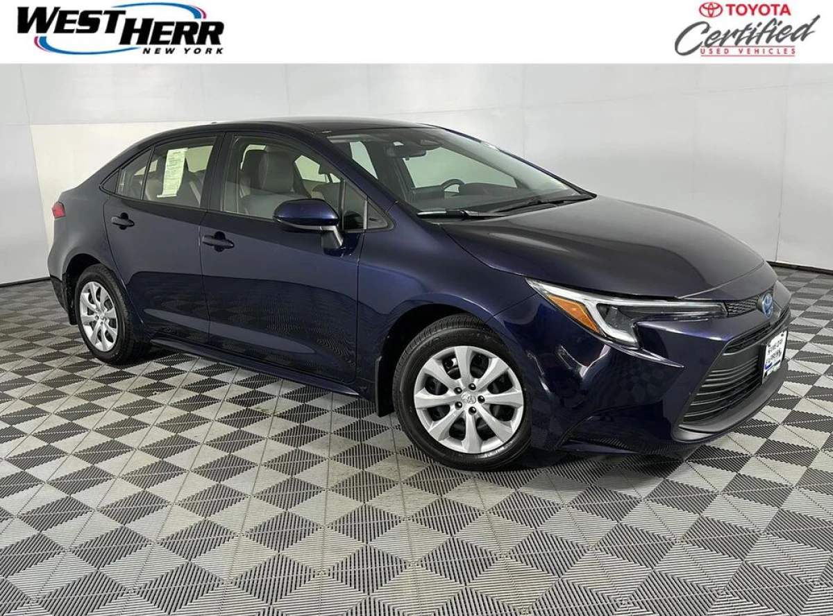 Certified Pre-Owned 2025 Toyota Corolla Hybrid LE