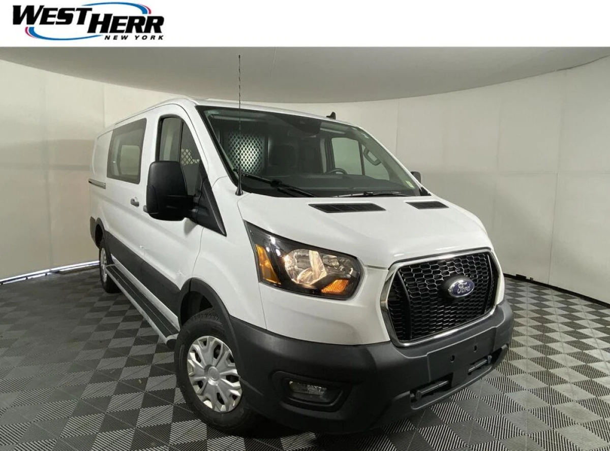 Pre-Owned 2025 Ford Transit-250 Base