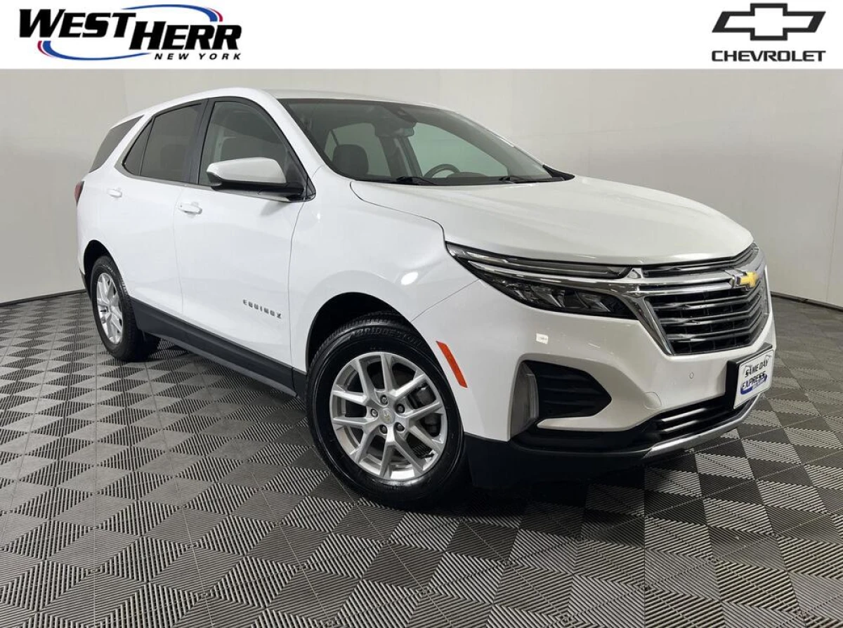 Pre-Owned 2024 Chevrolet Equinox LT