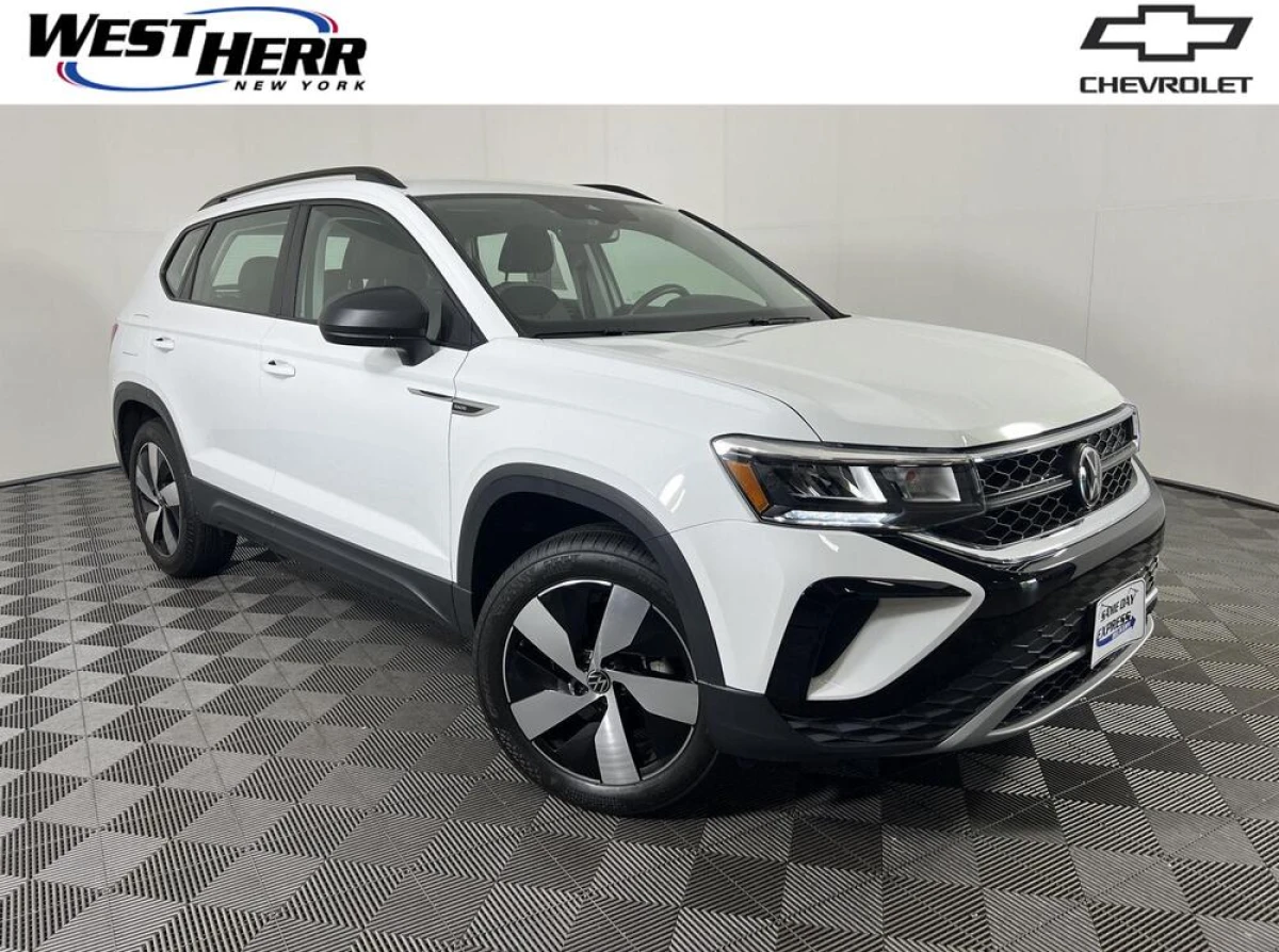 Pre-Owned 2024 Volkswagen Taos S