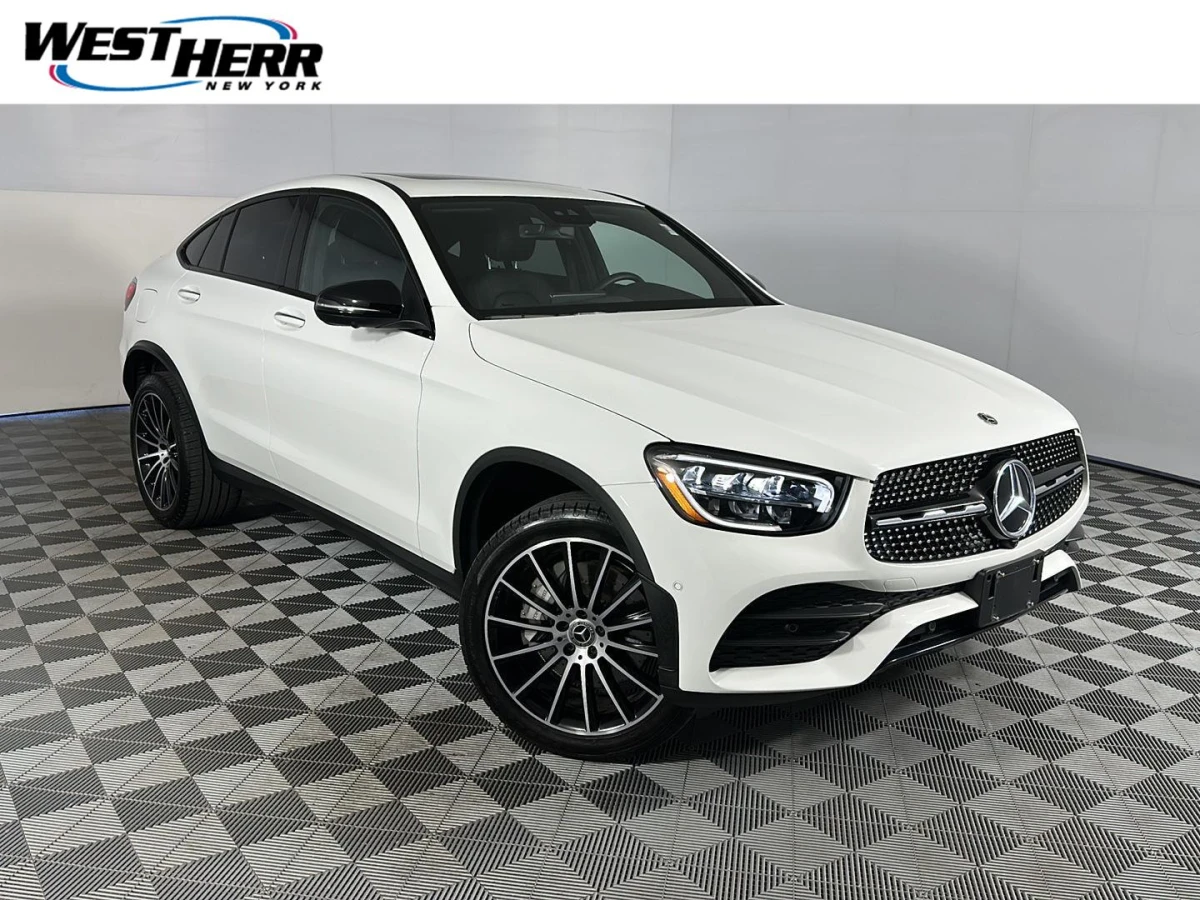 Pre-Owned 2023 Mercedes-Benz GLC 300