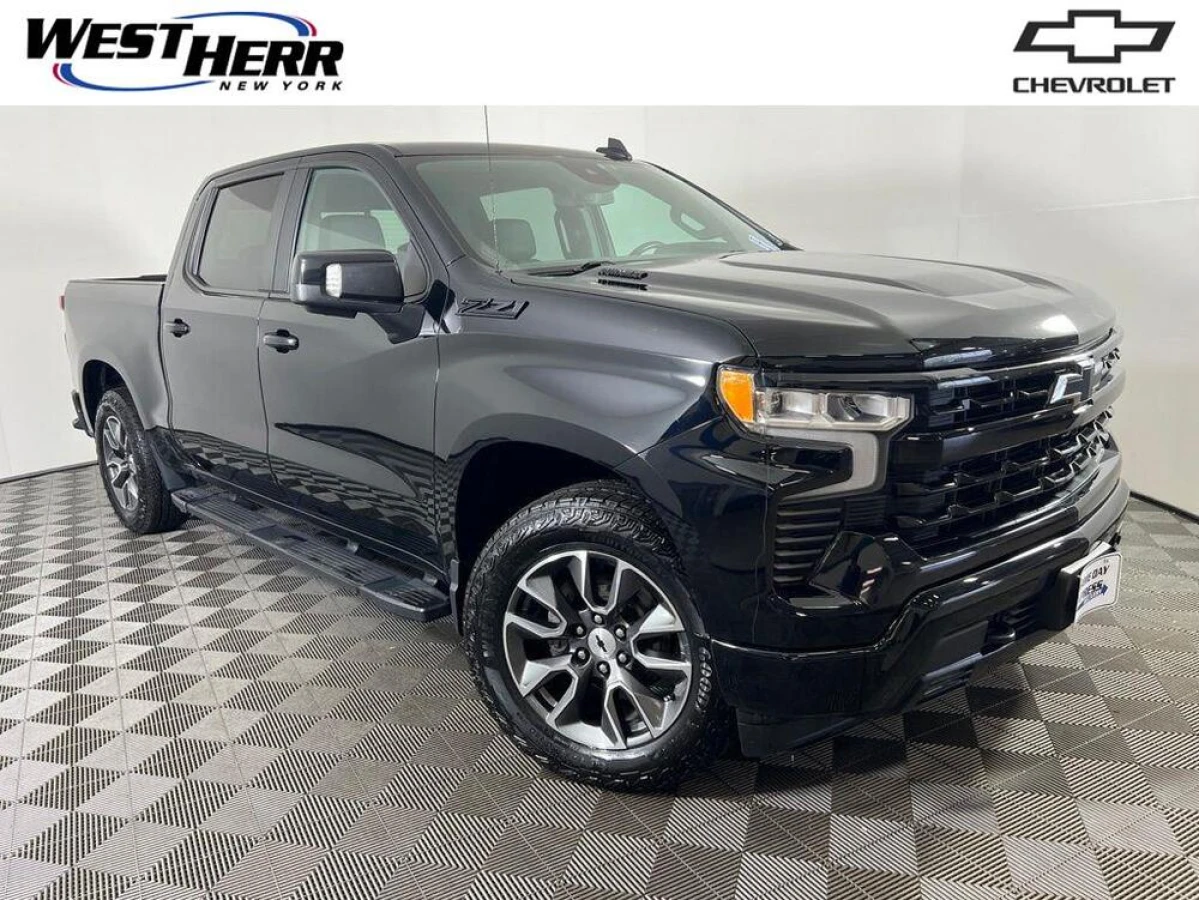 Pre-Owned 2023 Chevrolet Silverado 1500 RST