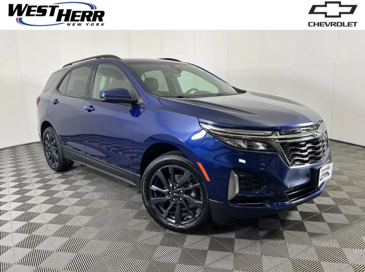 Pre-Owned 2023 Chevrolet Equinox RS