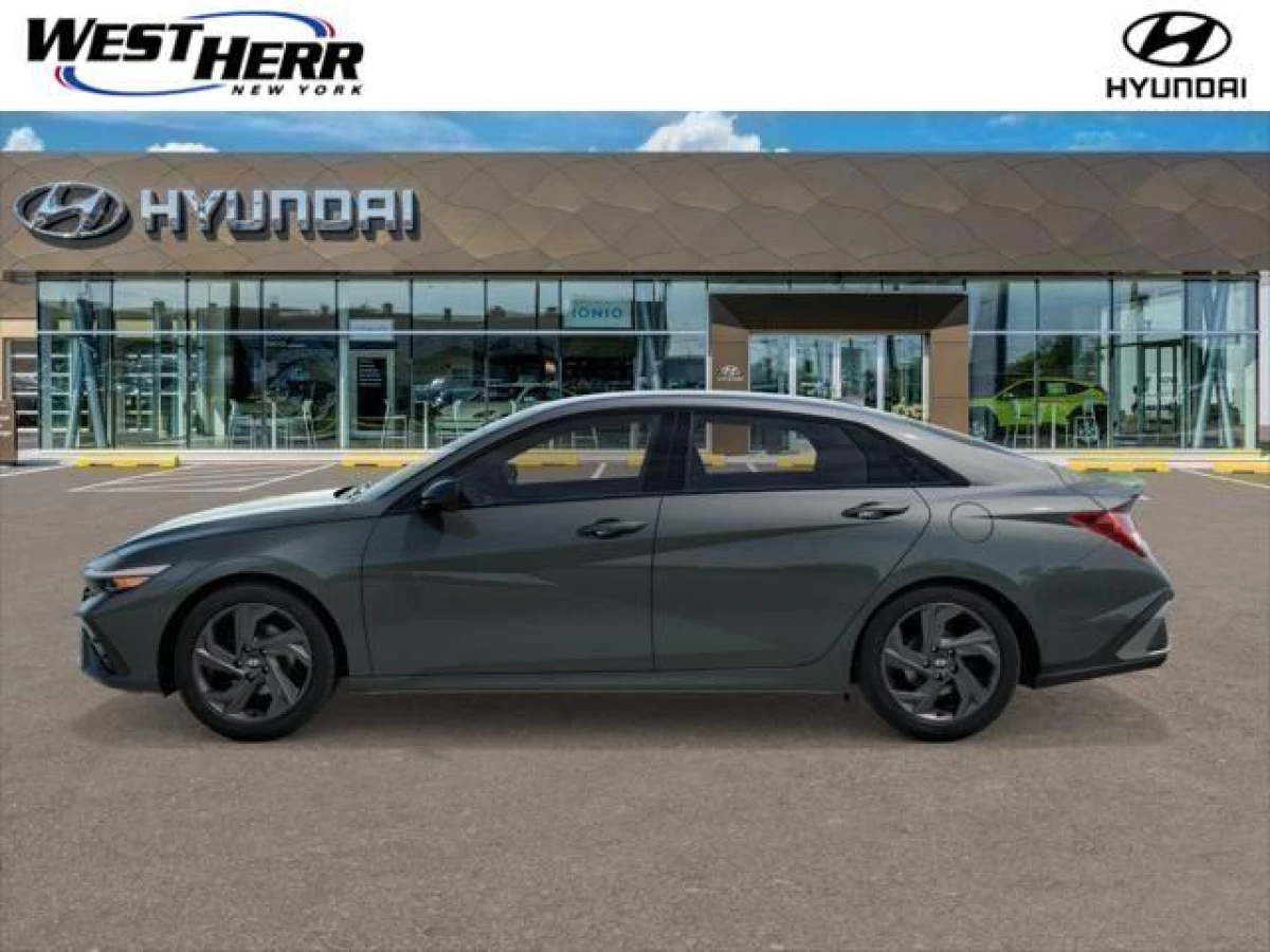 New 2026 Hyundai ELANTRA SEL Sport