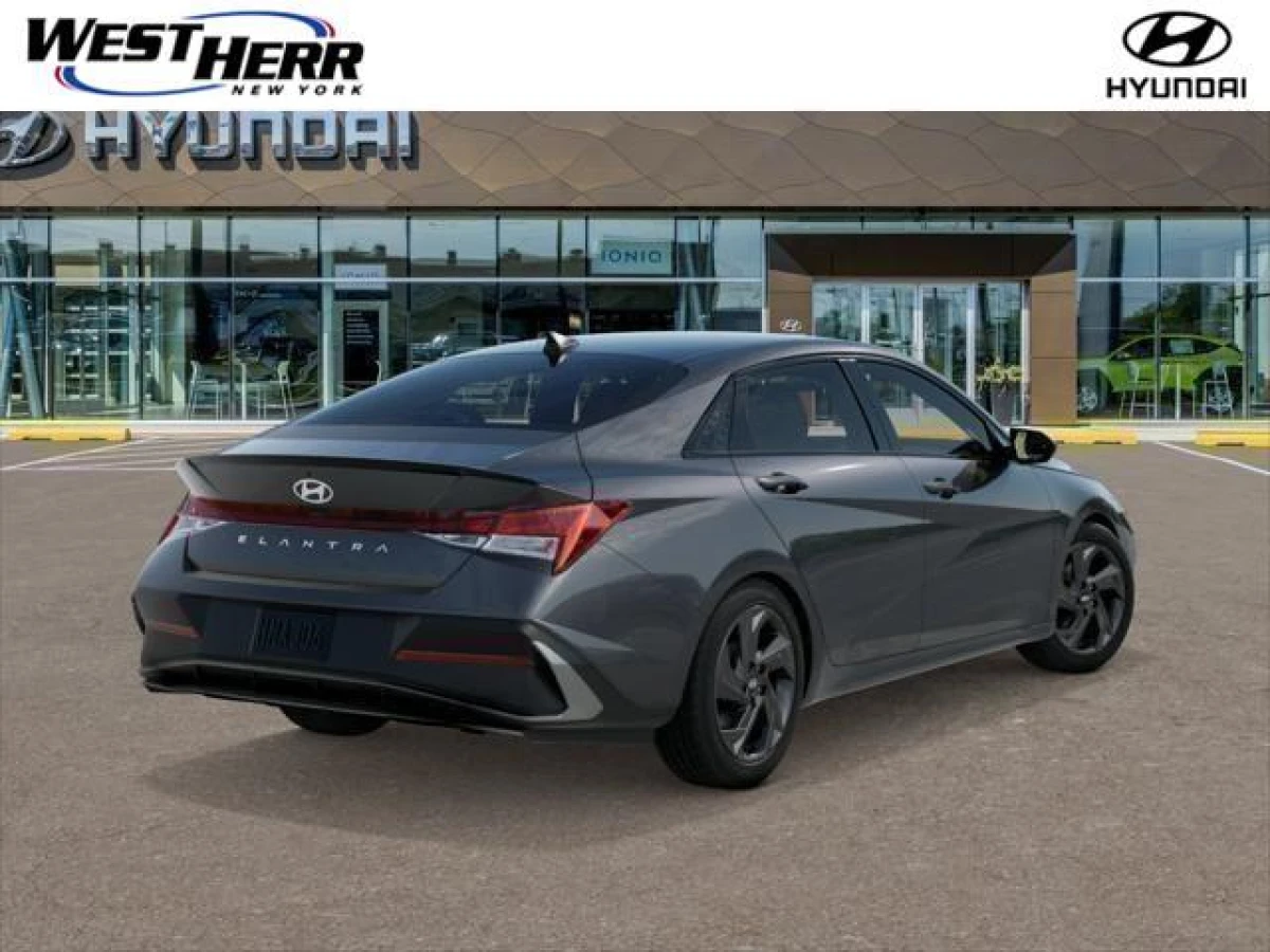 New 2026 Hyundai ELANTRA SEL Sport