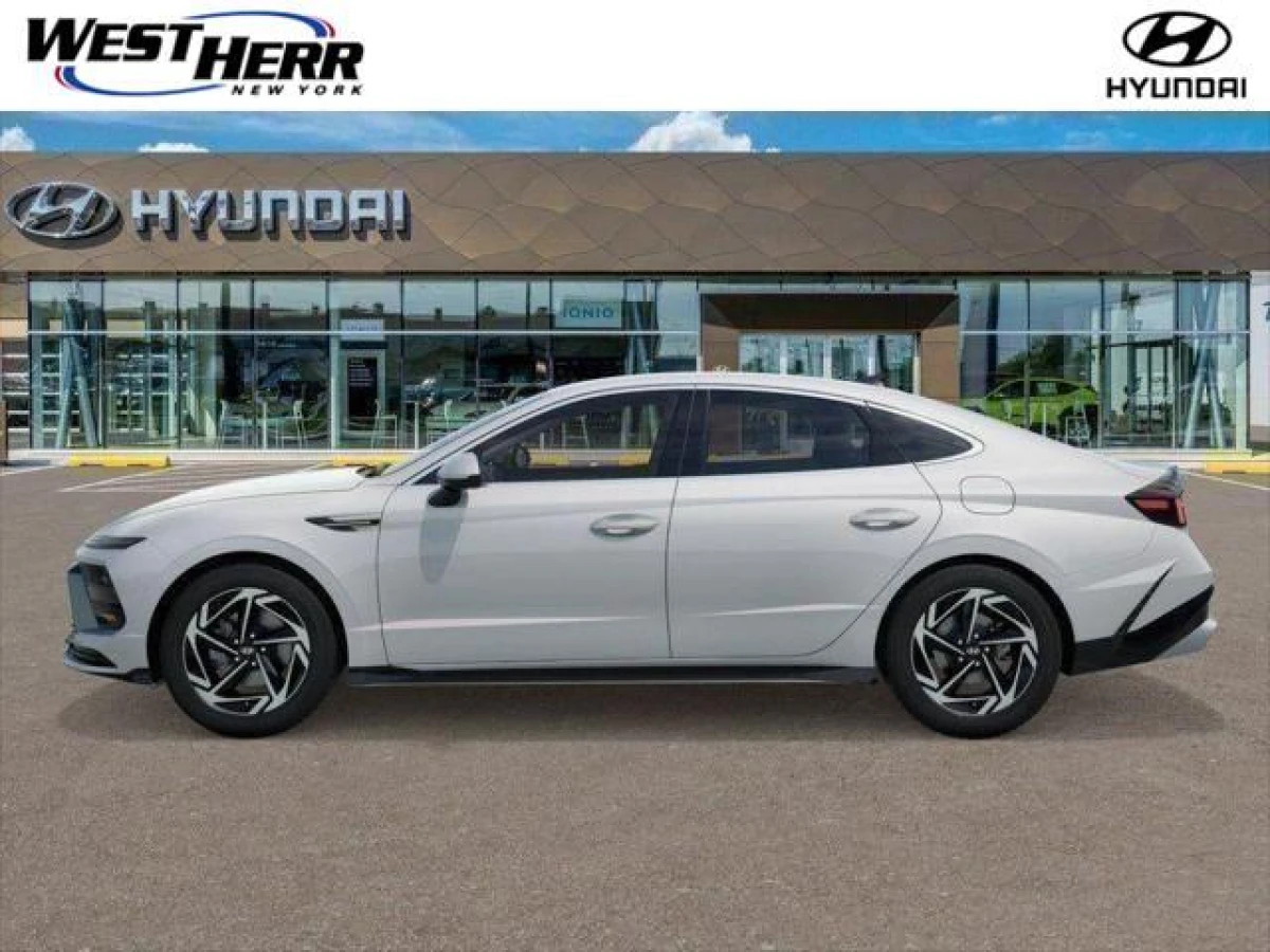 New 2026 Hyundai SONATA SEL Sport