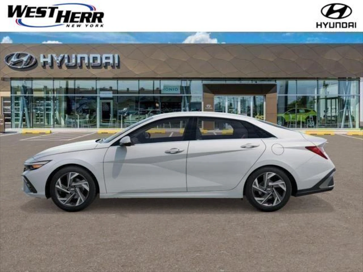 New 2026 Hyundai ELANTRA Limited