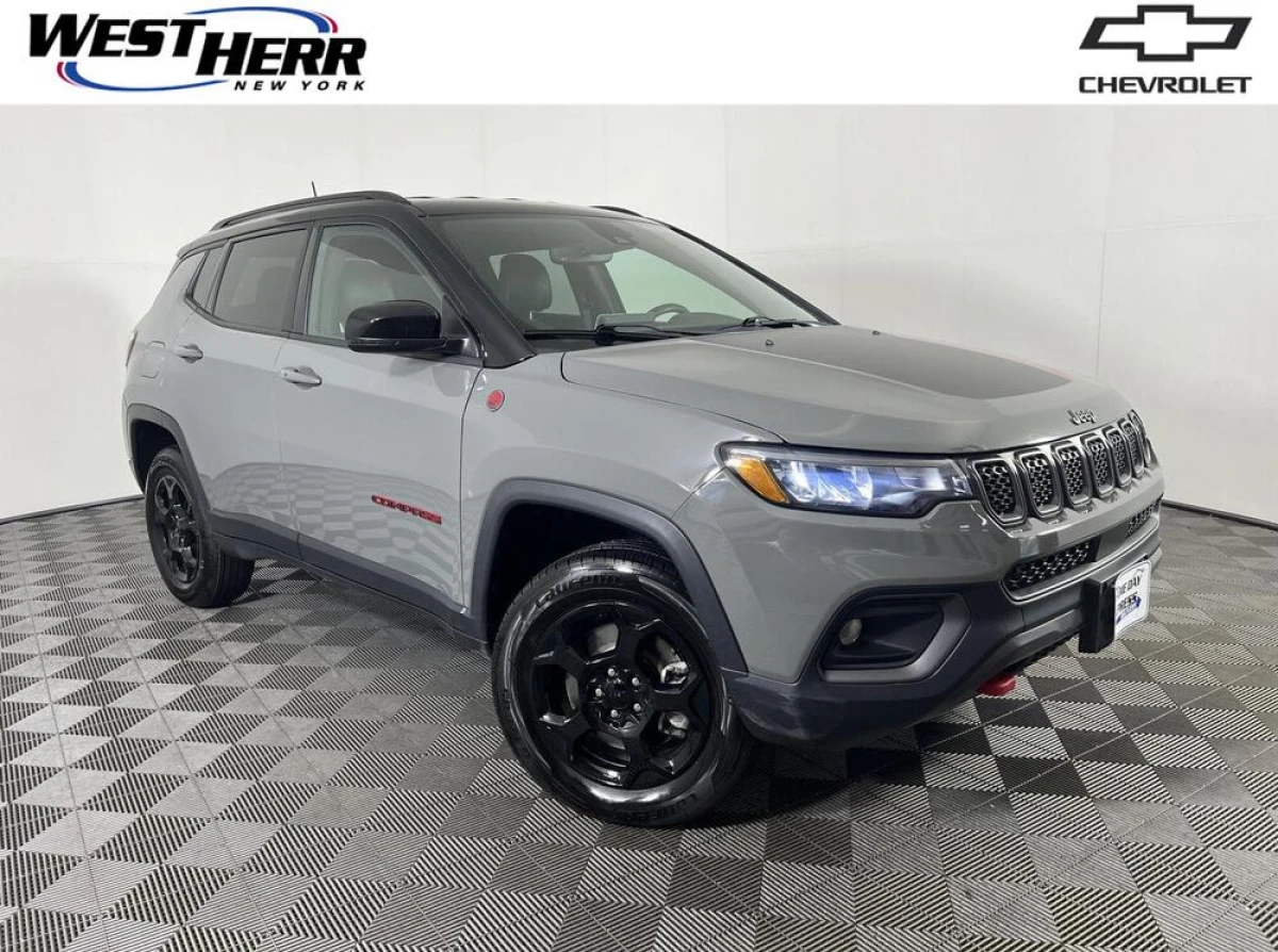 Pre-Owned 2023 Jeep Compass Trailhawk