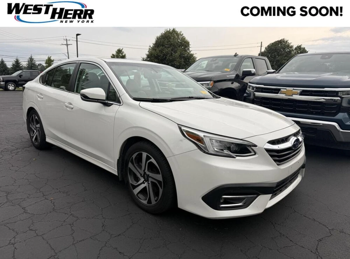 Pre-Owned 2022 Subaru Legacy Limited