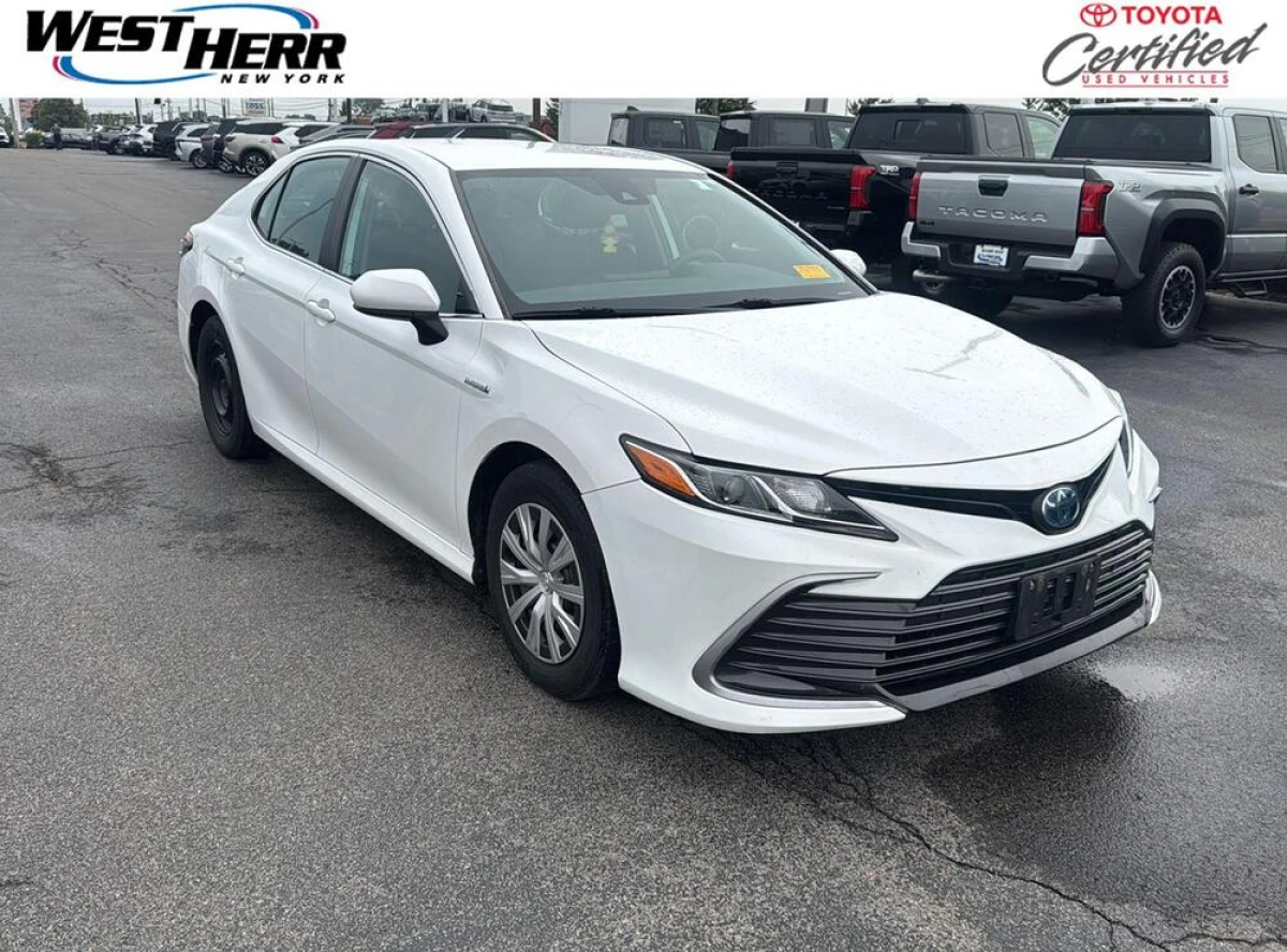 Certified Pre-Owned 2021 Toyota Camry Hybrid LE